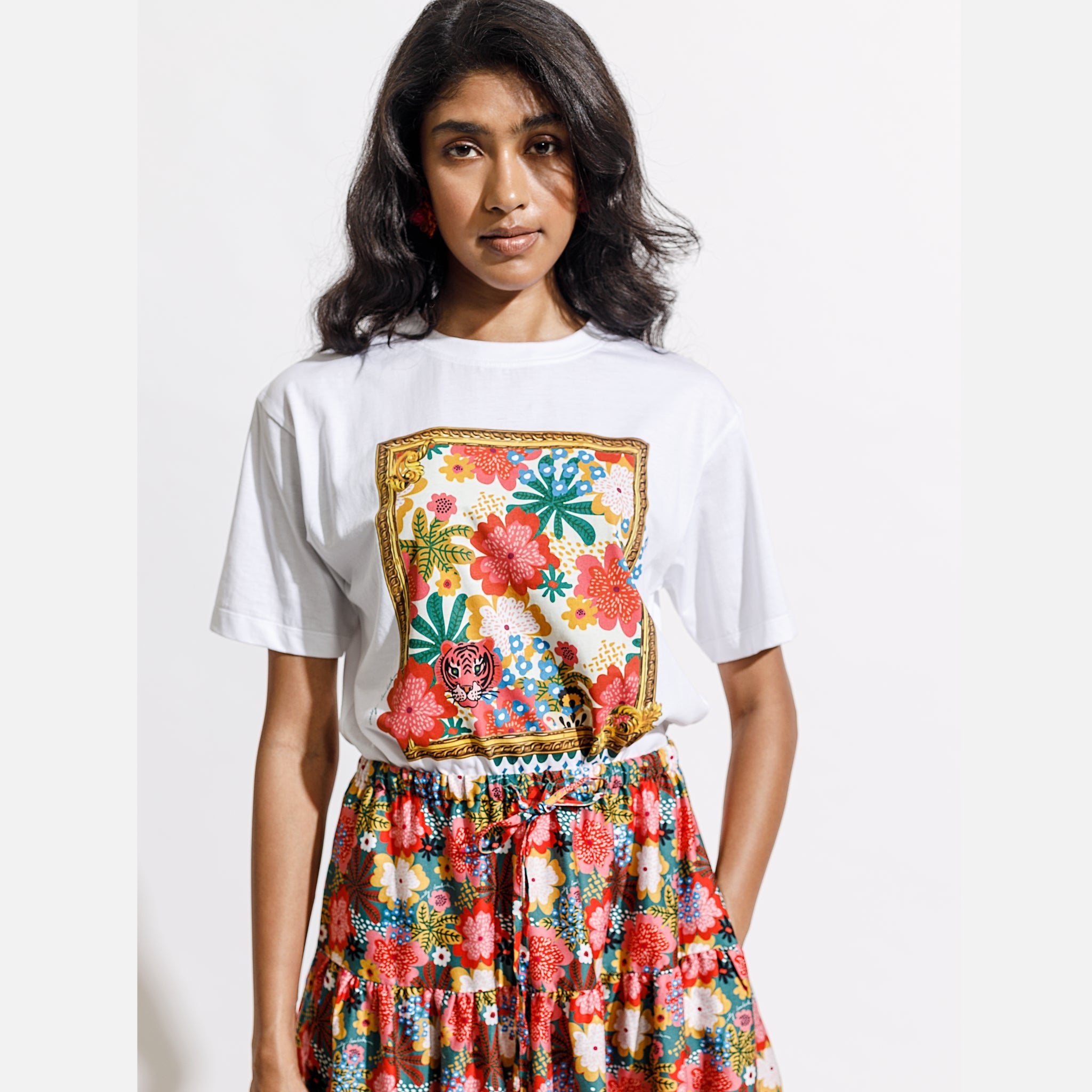 Kate Floral Frame T Shirt - White - EMILY LOVELOCK