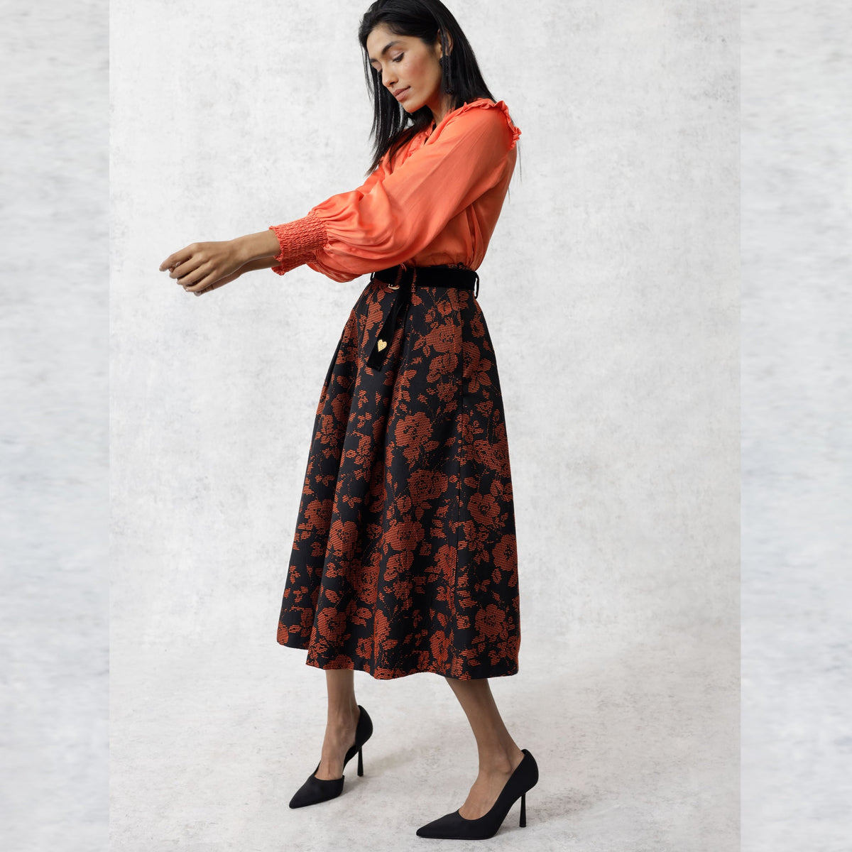 Sweater skirt outfit zelda hotsell